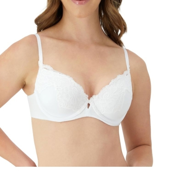 Maidenform Other - Maidenform White Lace Full Coverage Bra